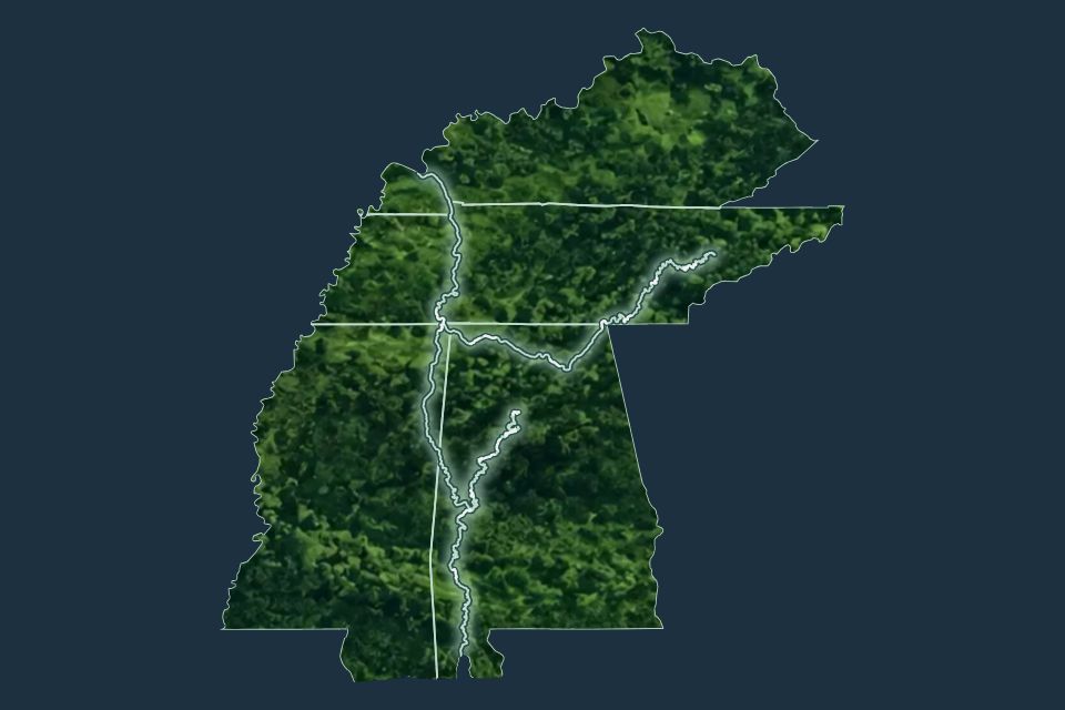 Alabama, Kentucky, Mississippi, and Tennessee with Marine Highway M-65 traced through them